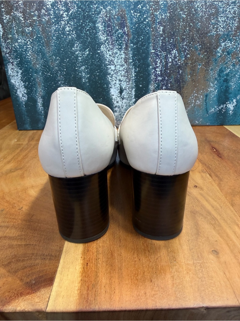 Liz Claiborne Classic 2010's‎ Off White Chain Loafer Heels 10M (GUC) - Picture 4 of 14